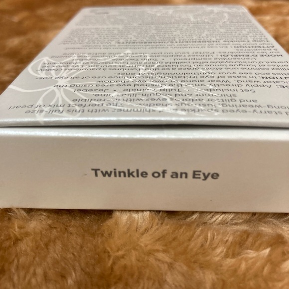 STILA Twinkle of an eye liquid eyeshadow duo - Picture 3 of 11